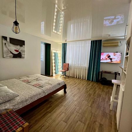 Studio Apartment Center Krementjuk Eksteriør billede